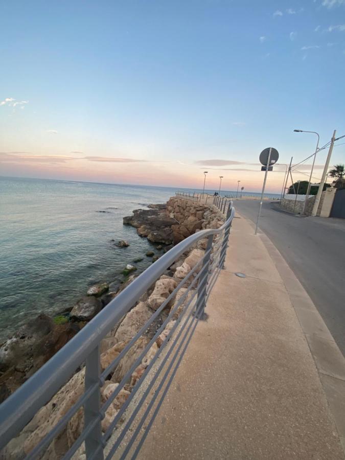 Sole Mio Villa Avola Bagian luar foto